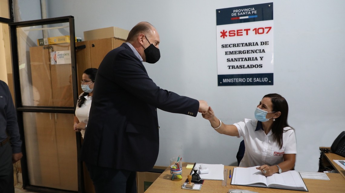 Perotti recorrió la renovada central de emergencias del 107 de Santa Fe | Noticias