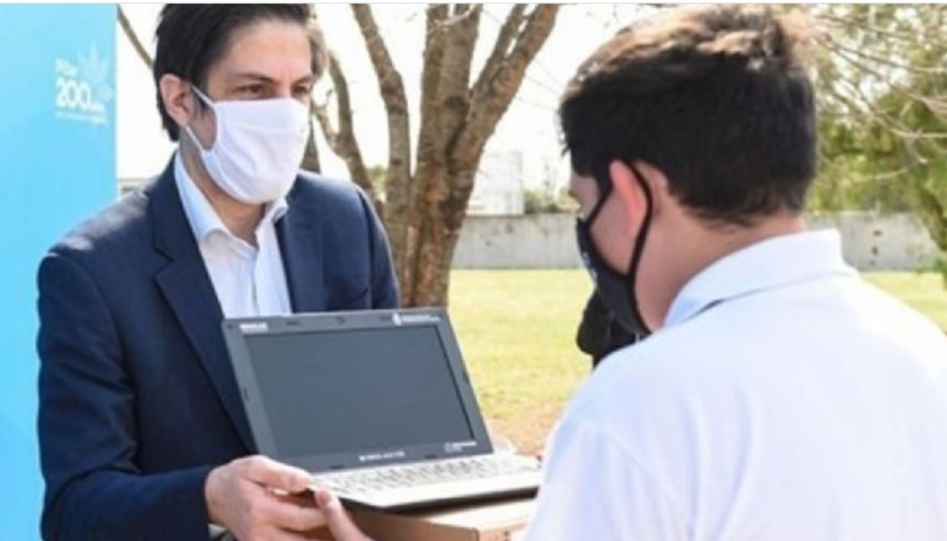 Entregarán 500.000 computadoras a estudiantes de todo el país | Nacionales
