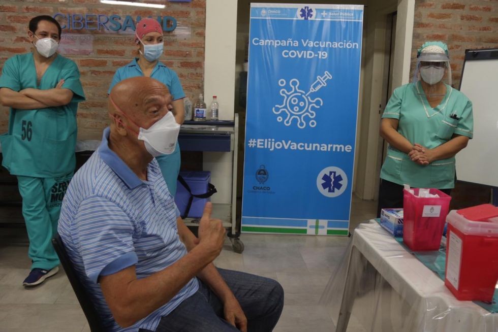 Chaco: le dieron la vacuna contra el coronavirus a un sacerdote que no es personal de salud | Información General