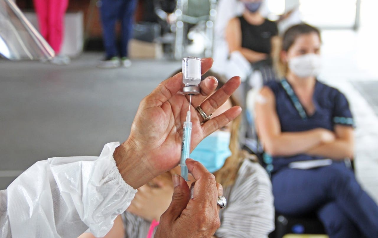 Coronavirus: Santa Fe abrirá un registro para los interesados en aplicarse la vacuna | Noticias