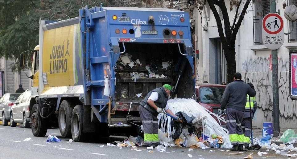 Moyano advirtió sobre medidas si el gobierno porteño recorta días laborales a la recolección | Nacionales