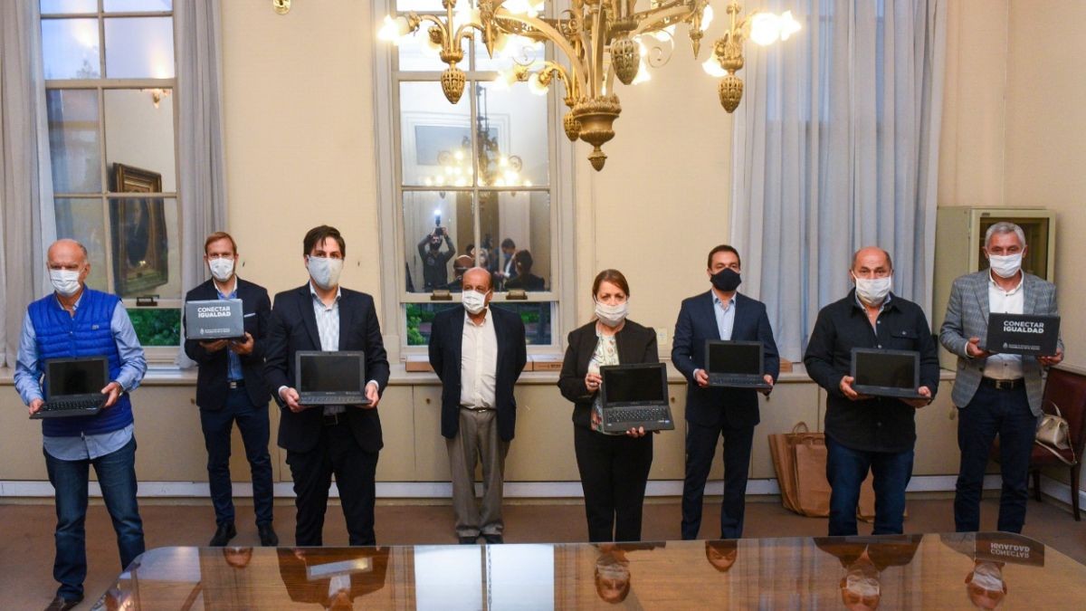 Se distribuirán cerca de medio millón de computadoras en todo el país | Nacionales