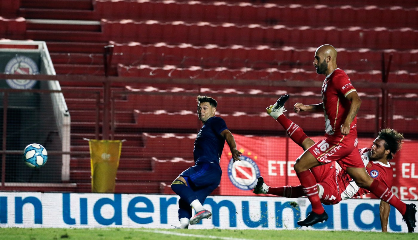 Avanza el plan para que haya 33% de público en el fútbol argentino | Deportes