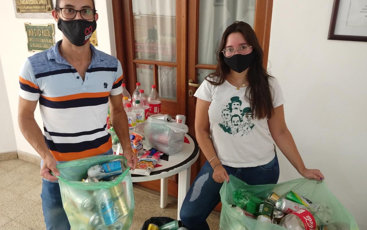 Termotanques Solares Sustentables: colecta de materiales reciclables y descartables para tener agua caliente | Nacionales