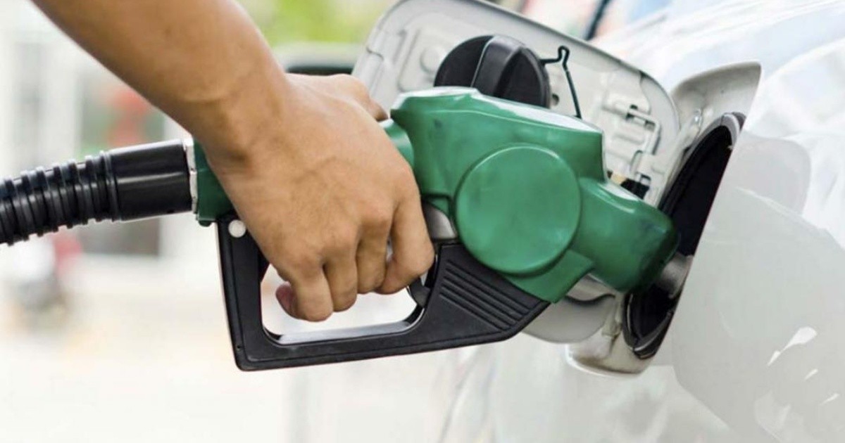 Otro aumento de nafta para el martes que llevaría el litro a los $100 | Información General