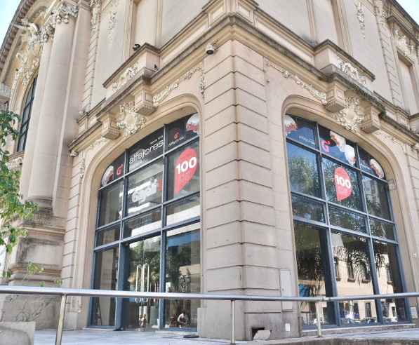 Confitería del Teatro Municipal: llaman a licitación pública para su concesión | Información General