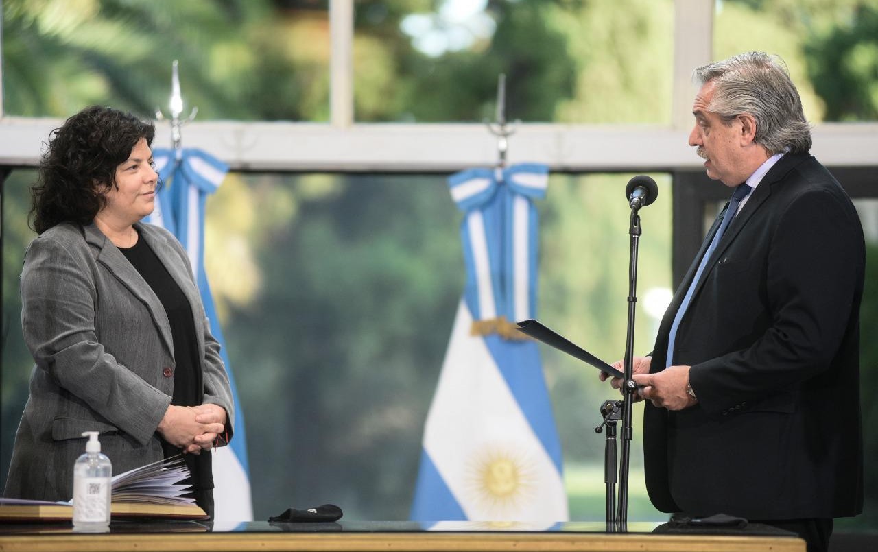 Vizzotti: "De ninguna manera funcionaba un vacunatorio VIP" | Noticias