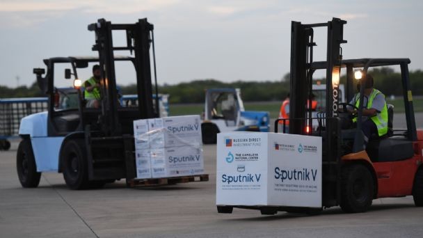 Un millón de dosis de la vacuna china Sinopharm llegará esta semana y se espera otro lote de Sputnik | Nacionales