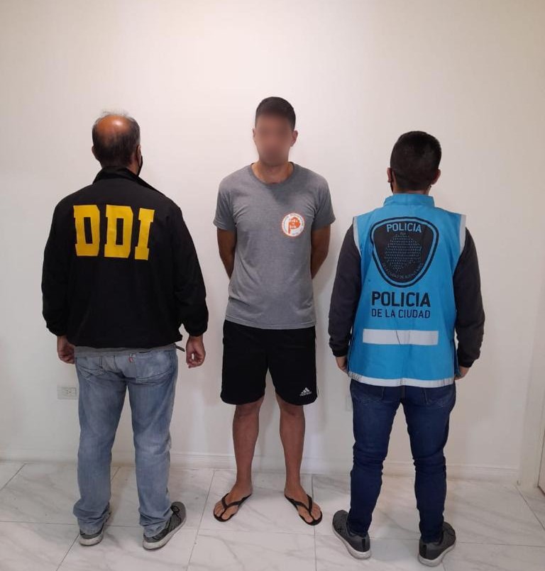 Cayó banda que clonaba módems y que provocó estafa millonaria a empresas de TV por cable | Información General