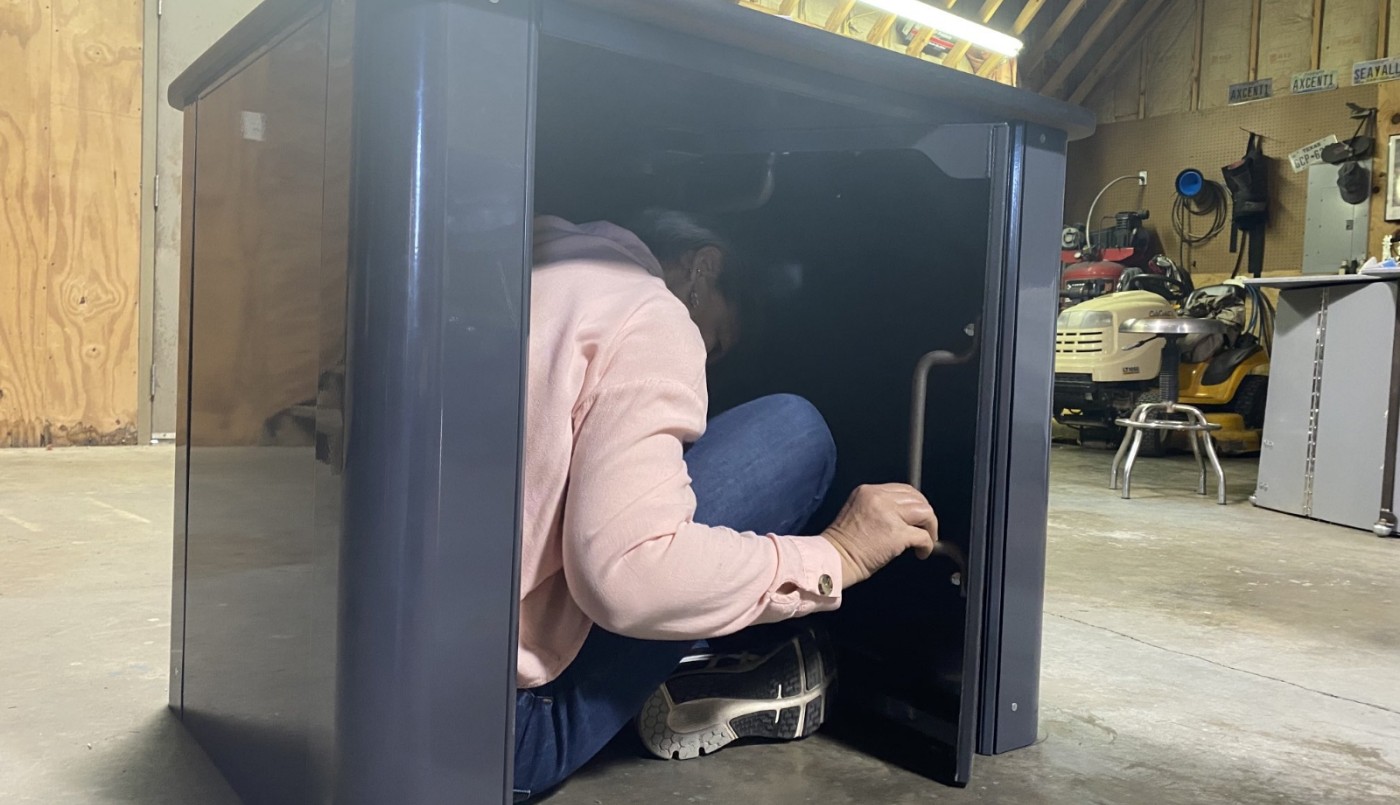 Estados Unidos: crean un pupitre antibalas para proteger a los estudiantes | Redes