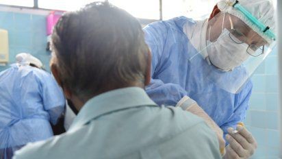 Comienza la vacunación a mayores de 90 años en la provincia | Noticias
