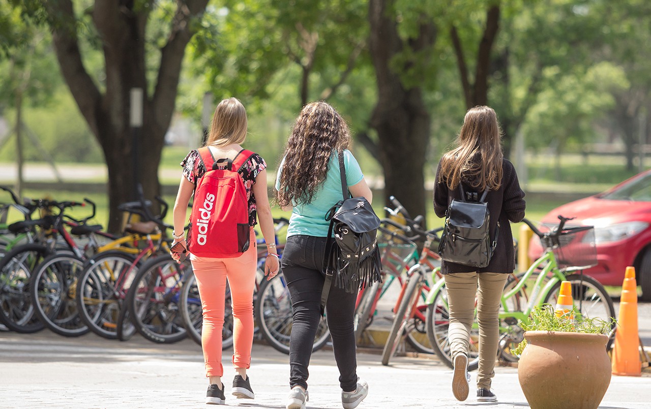 Más de 10.000 ingresantes estudiarán las carreras presenciales de la UNL | Noticias