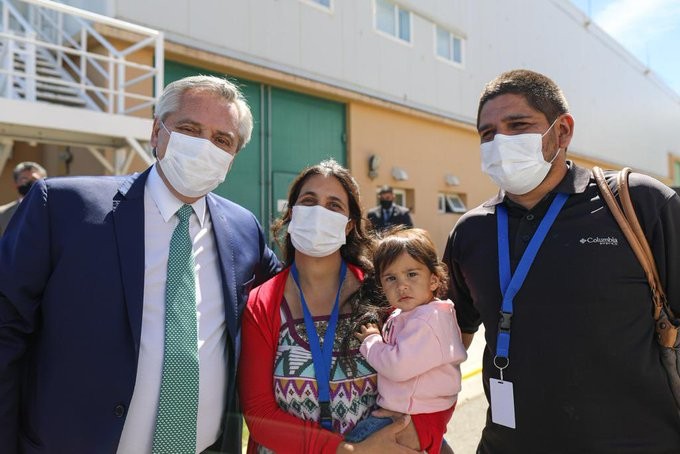 Alberto Fernández presentó a su primera ahijada presidencial | Nacionales