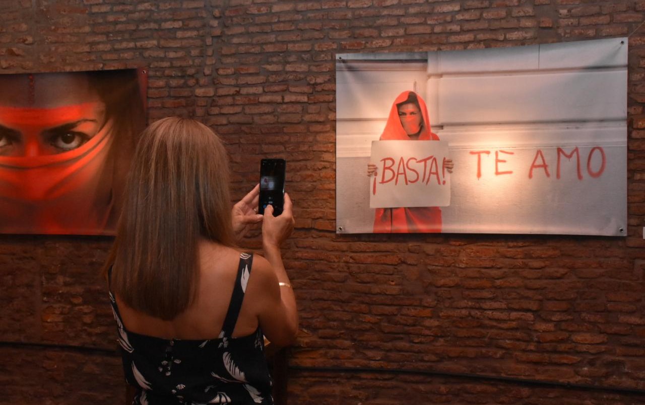 Inauguraron el salón de arte de DEMOS | Eventos