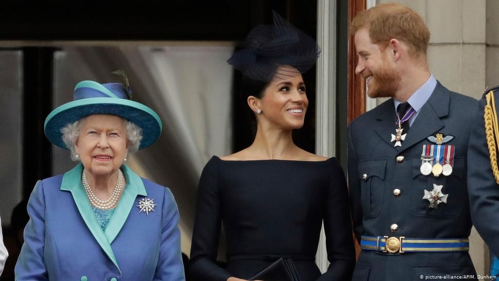 El comunicado de la reina Isabel II tras la explosiva entrevista de Meghan Markle y el Príncipe Harry | Espectaculos