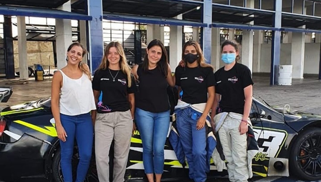 Se conformó el primer equipo de automovilismo femenino del país | Igualdad y Género