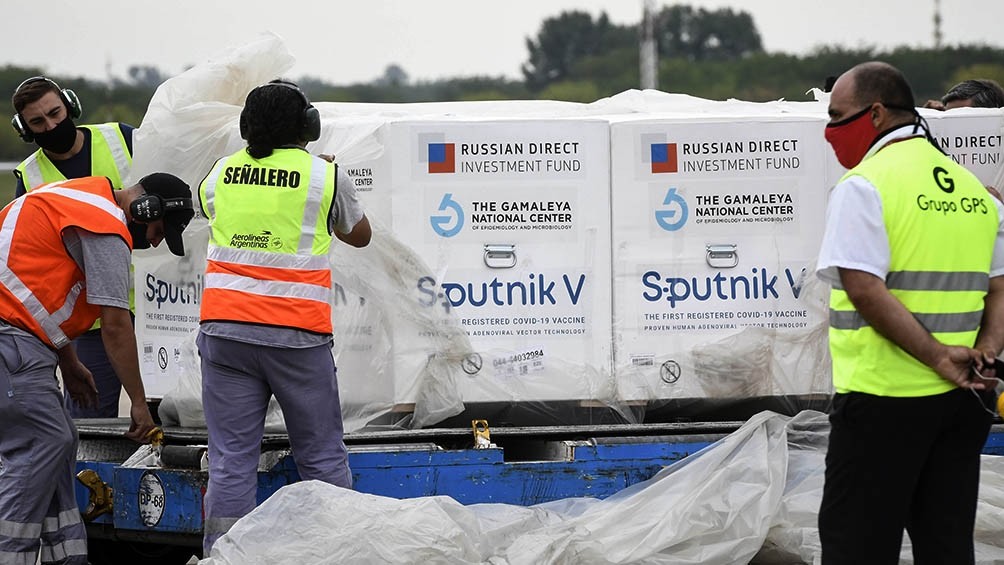 Llegan esta tarde a Ezeiza 500 mil dosis de Sputnik V | Noticias