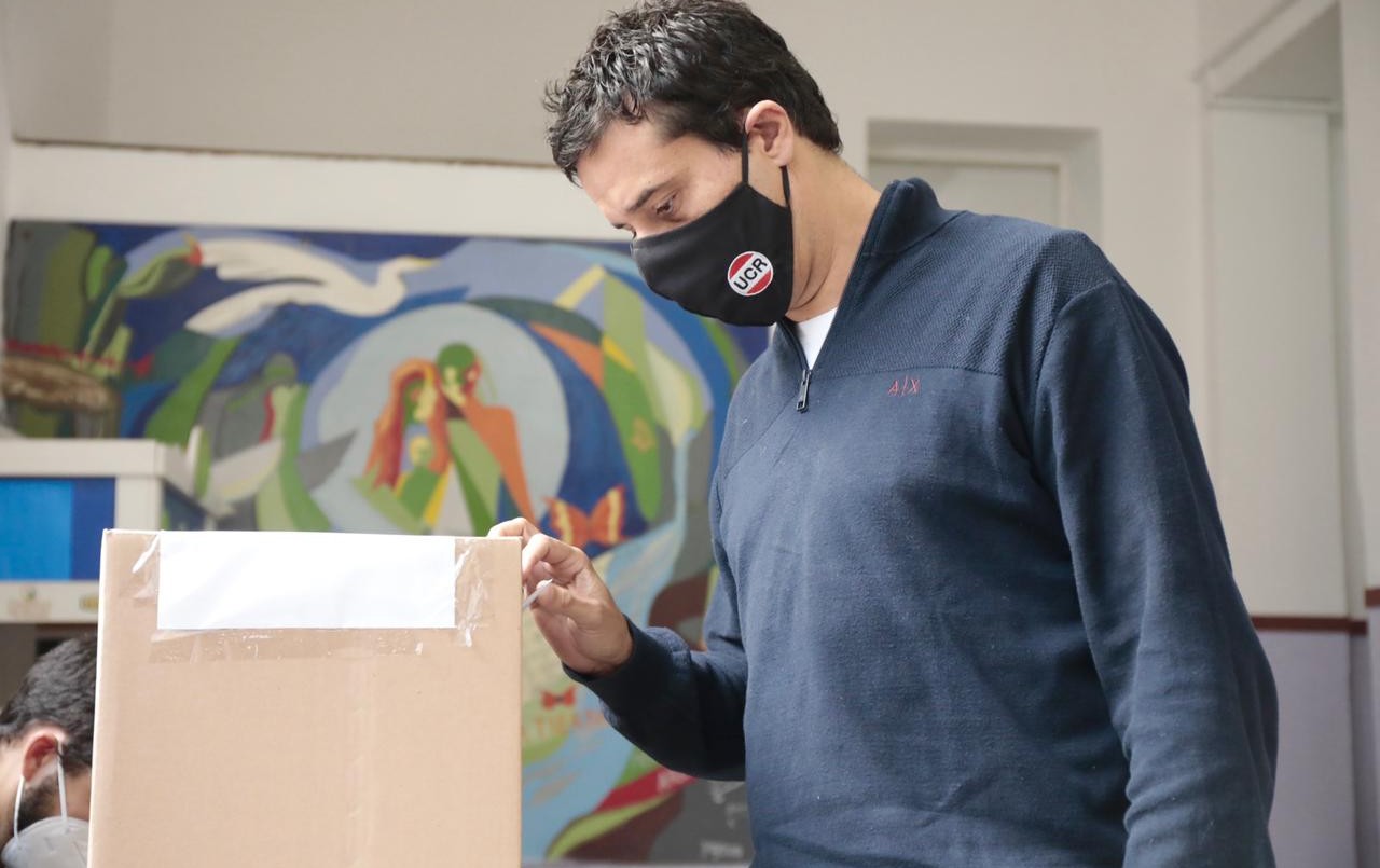En una ajustada elección, Abad se quedó con la presidencia de la UCR bonaerense | Nacionales