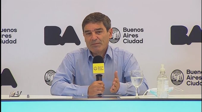Fernán Quirós sobre la vacunación: “Es conveniente postergar la segunda dosis" | Nacionales