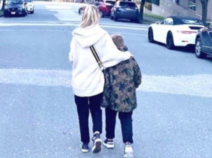 El emotivo mensaje de Luisana Lopilato a su hijo Noah: "No puedo creer estar caminando al lado de él" | Espectaculos