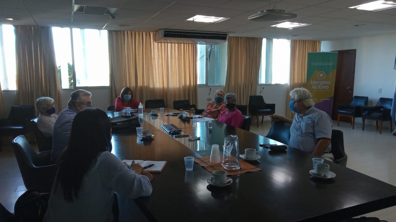 "Altamente positivo", así fue el encuentro entre la ministra Cantero y cooperadores escolares | Noticias