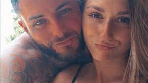 Ordenan detener al exnovio de Pilar Riesco, la joven muerta al caer de un balcón | Nacionales