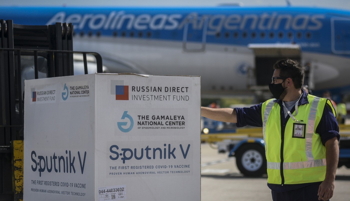 Esta tarde llega otro avión de Aerolíneas con más dosis de Sputnik V | Nacionales