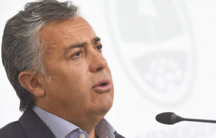 Cornejo: "El Gobierno de científicos negocia con la salud de los argentinos" | Nacionales