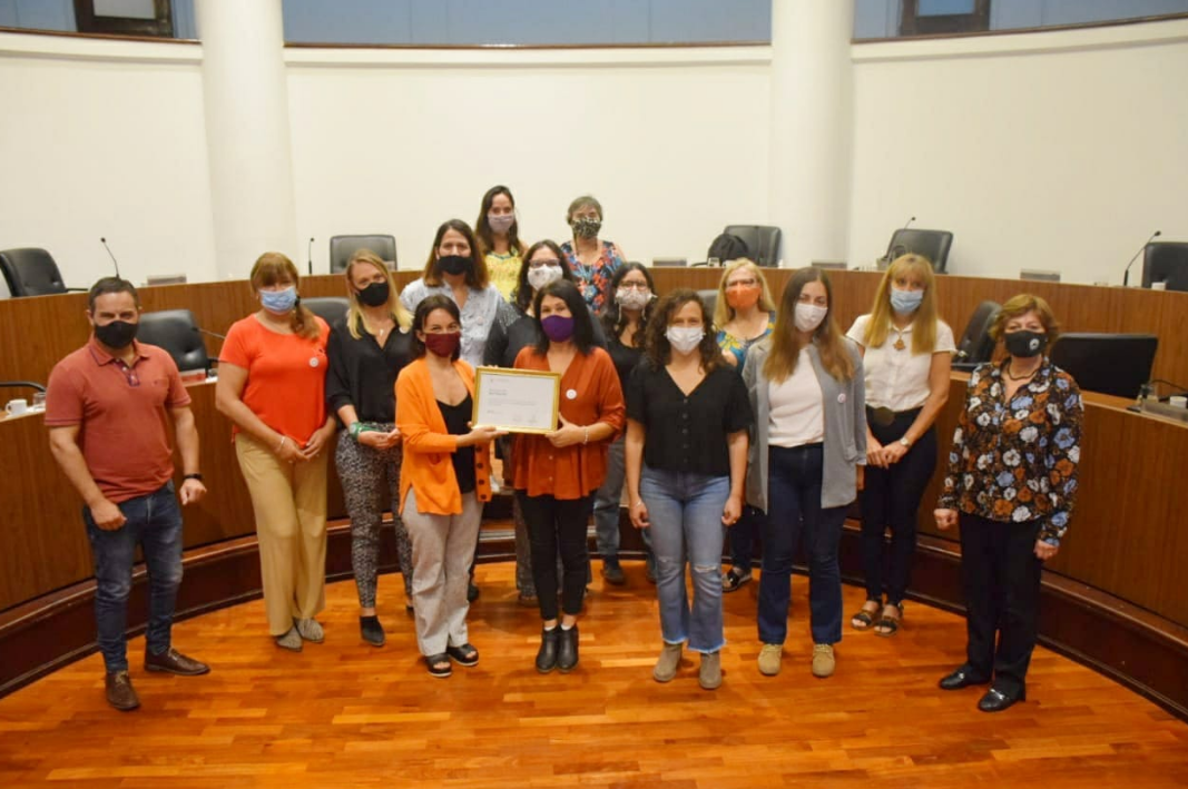 El Concejo distinguió a la Red de Profesionales de Áreas de Género | Igualdad y Género