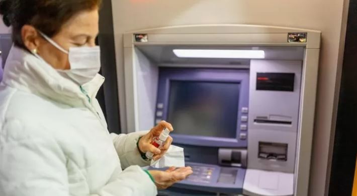 Segunda ola: bancos piden a sus usuarios evitar concurrir a las sucursales | Información General