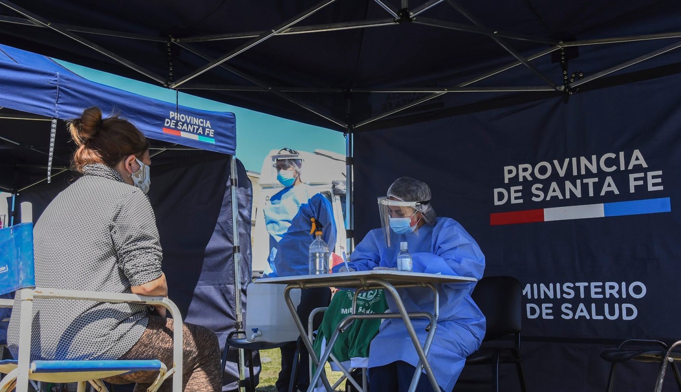 Promediando la semana, Santa Fe registró más de 1700 nuevos contagios y 6 fallecidos | Noticias