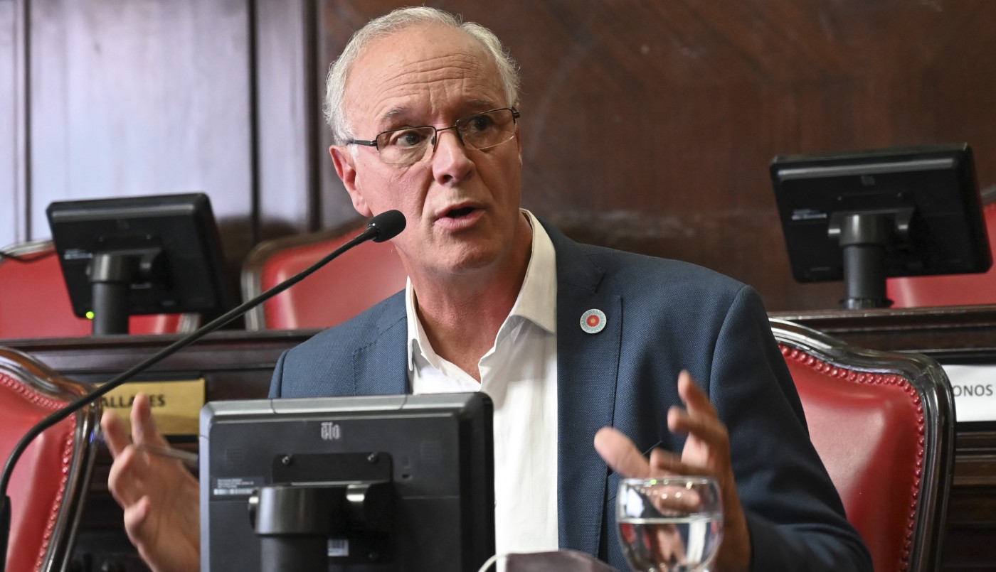 Gollan advirtió por gran cantidad de jóvenes intubados debido al coronavirus | Nacionales