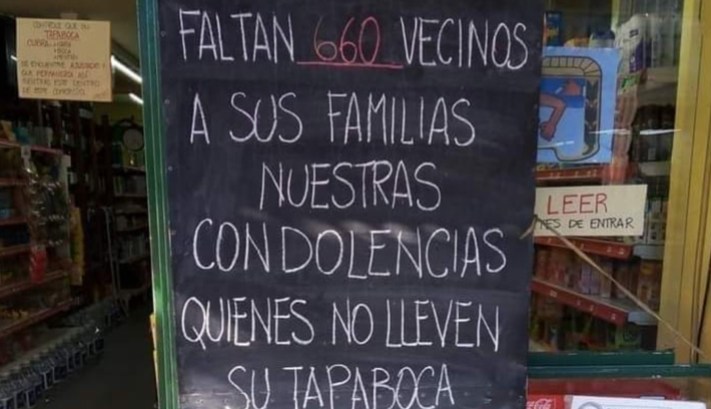 Un almacén utiliza el conteo de muertos por Covid 19 para pedirle a sus clientes que usen el barbijo | Nacionales
