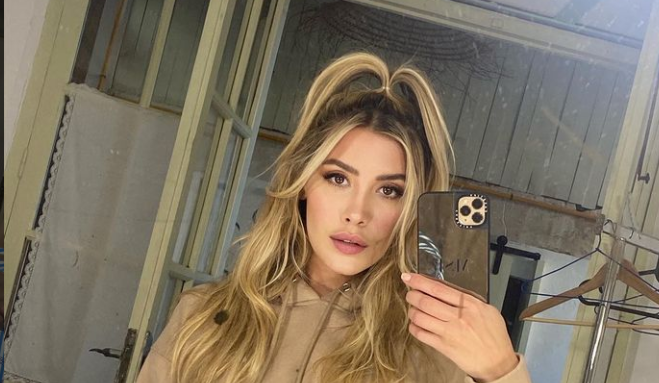 El posteo de la hija de Luis Miguel tras el estreno de la serie: "No creas todo lo que ves" | Espectaculos