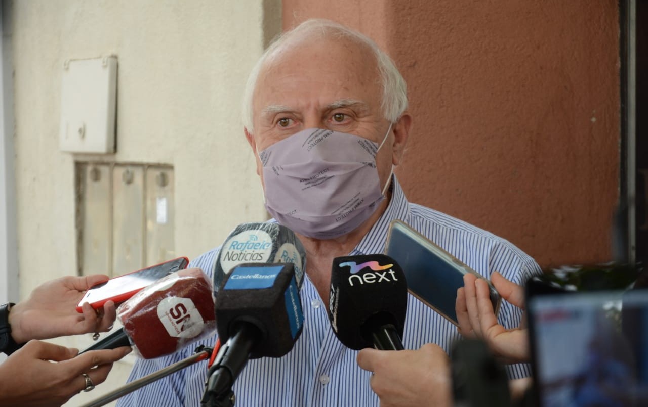 Miguel Lifschitz "presentó una desmejoría clínica", según el último parte médico | Noticias