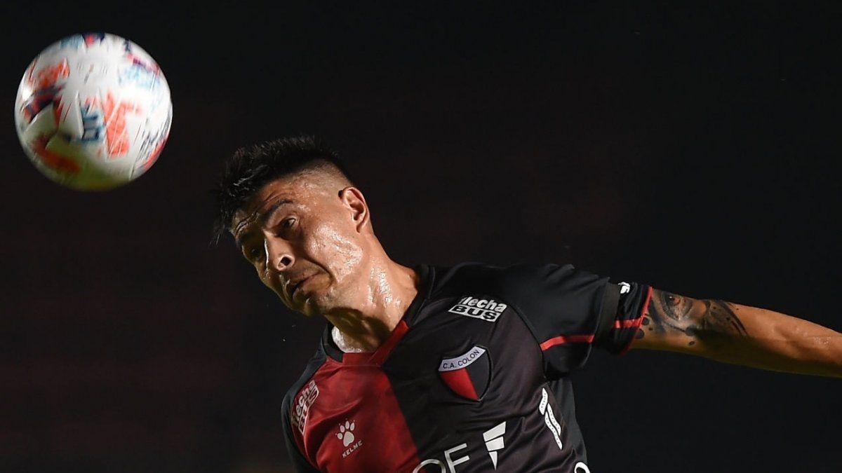 Paolo Goltz se desgarró y es baja en Colón para recibir a Arsenal: llega para el clásico? | Deportes
