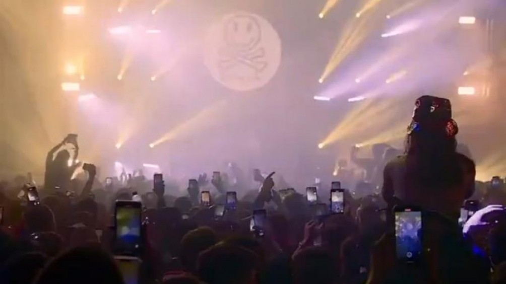 Fatboy Slim selló el regreso de miles de personas a una discoteca en Liverpool | Espectaculos