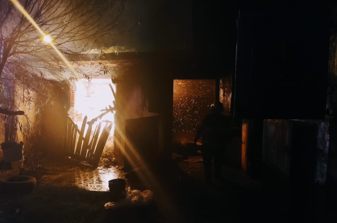 Entraron a robar en el hipódromo y terminaron incendiando un box | Noticias