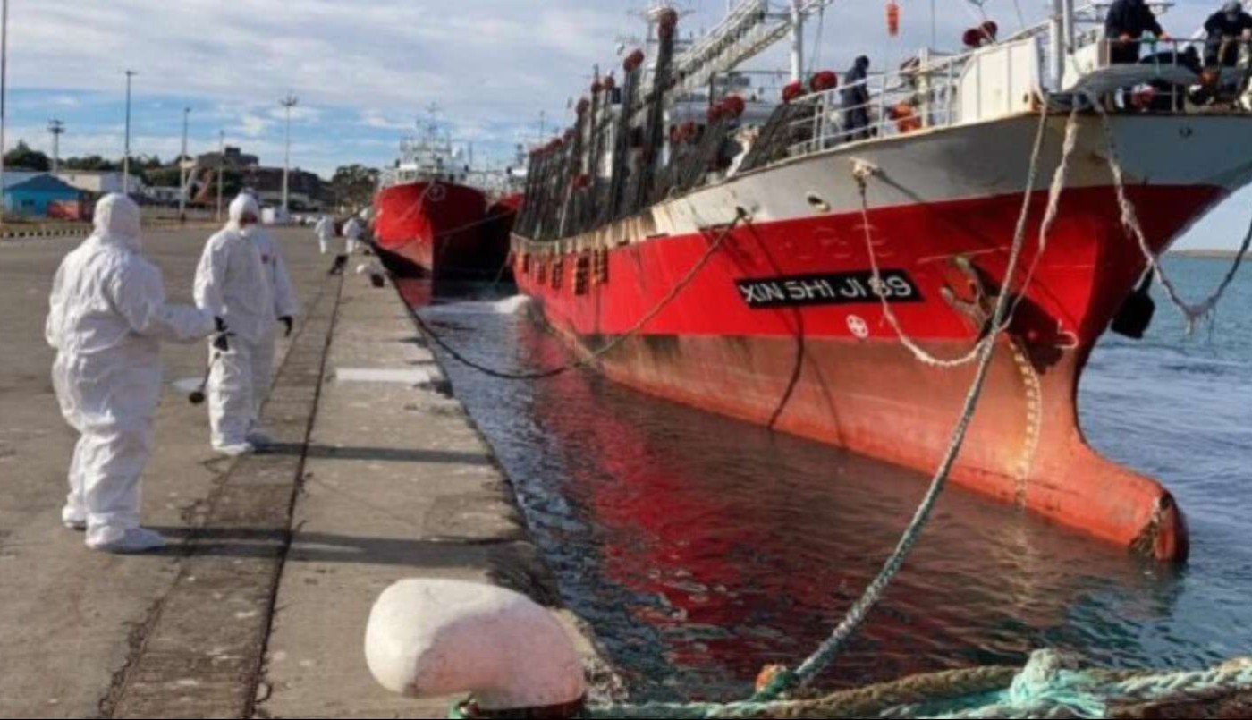 Brote de coronavirus en un barco pesquero de bandera argentina: un muerto, seis contagiados y el resto de la tripulación en cuarentena | Nacionales