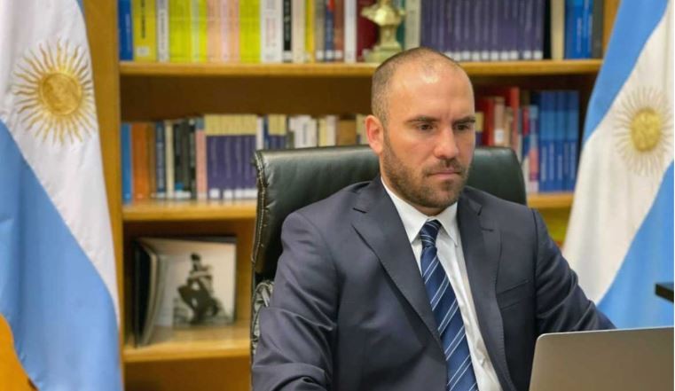 Guzmán necesita cubrir fuertes vencimientos de deuda en mayo | Nacionales