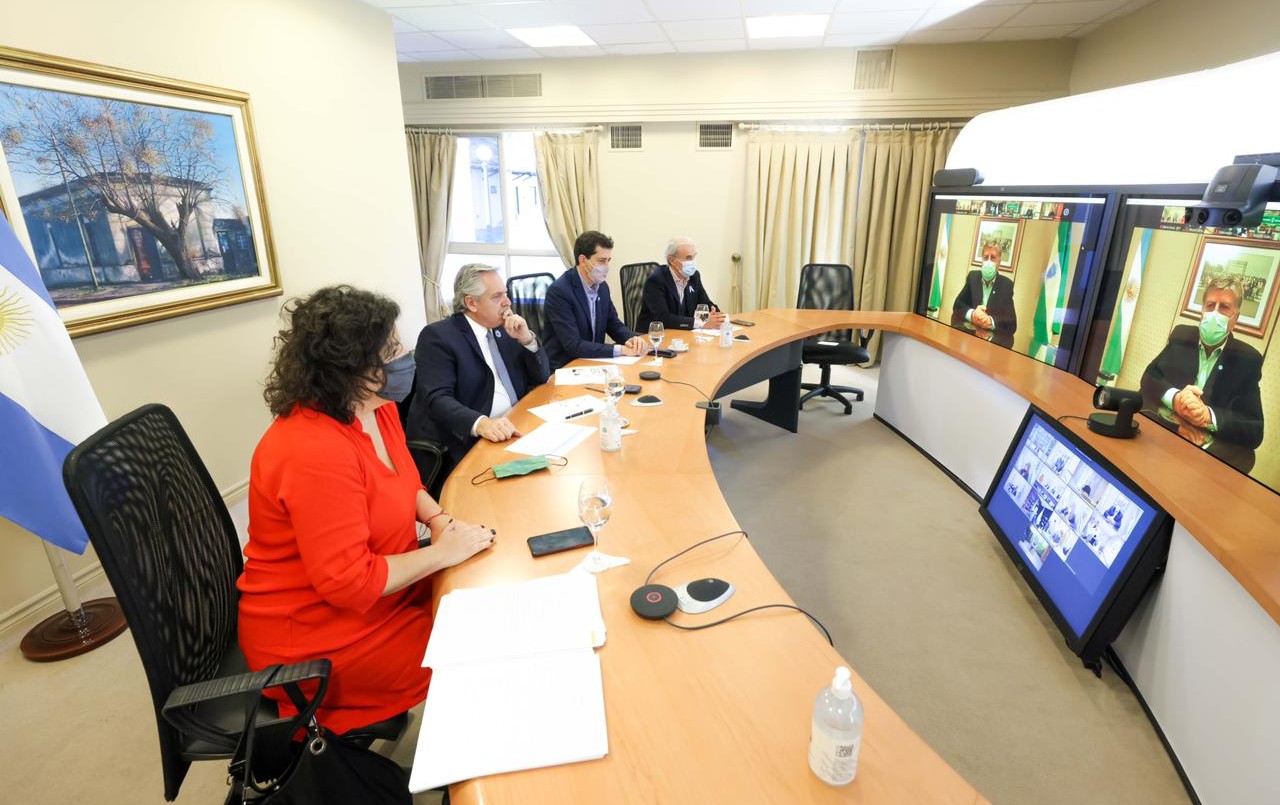 El Presidente y los gobernadores coincidieron en la necesidad de más restricciones | Nacionales