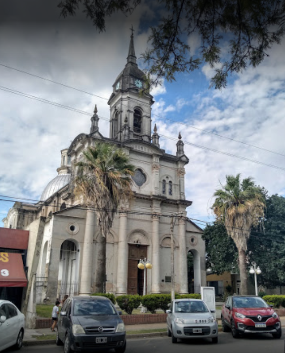 Santo Tomé: piden colaboración para reparar la explanada de la Parroquia Inmaculada | Juntos y solidarios