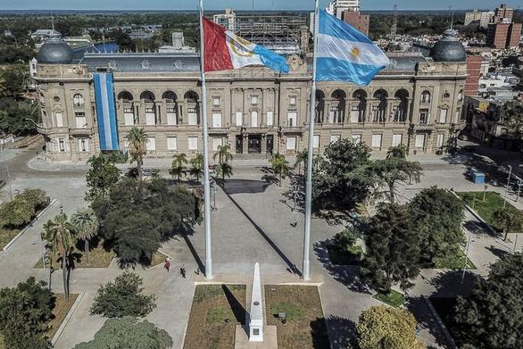 El gobernador encabezará el acto por los 211 años de la Revolución de Mayo | Noticias