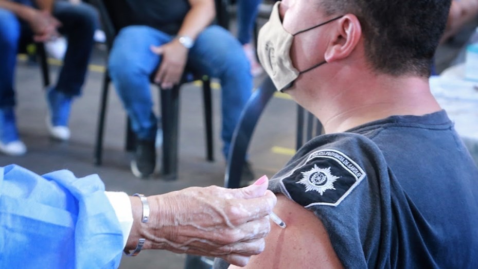 Desde este sábado se completará la vacunación contra el Covid-19 del personal policial | Información General