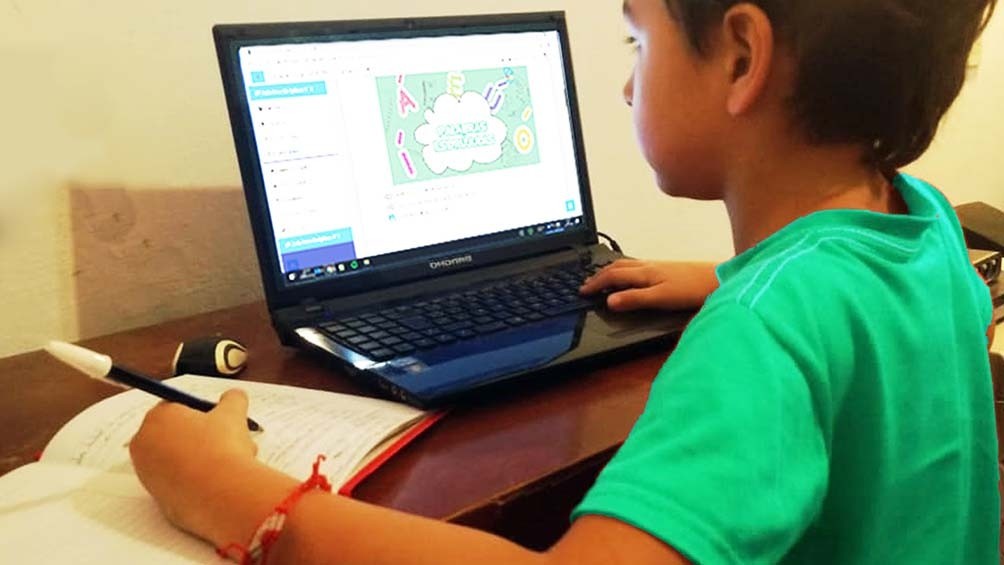 Oficializan la licencia para trabajadores a cargo de niños sin clases presenciales | Información General