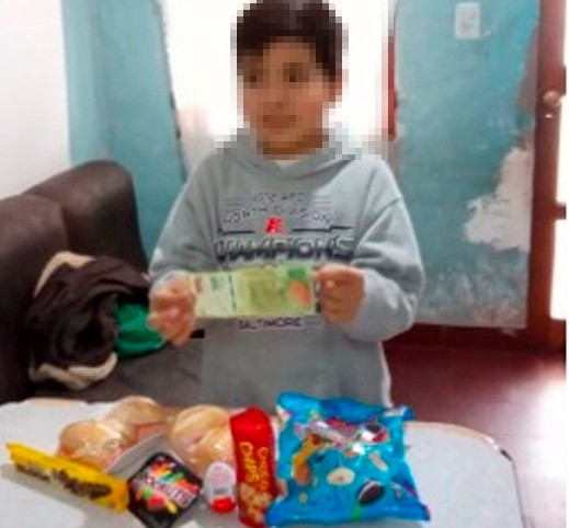 Un nene encontró un celular, lo devolvió y fue recompensado | Nacionales