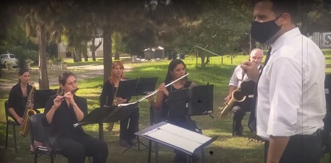 Video: La Banda de Música del Servicio Penitenciario Bonaerense homenajea a The Rolling Stones | Espectaculos