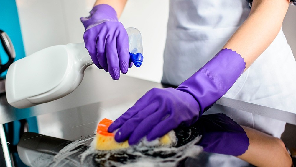 Definen un nuevo incremento de las remuneraciones del personal de casas particulares | Información General