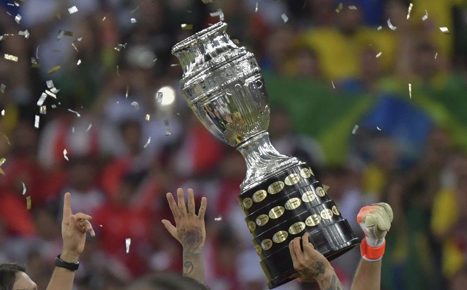 Finalmente, no obligarán a los futbolistas a vacunarse para jugar la Copa América | Deportes
