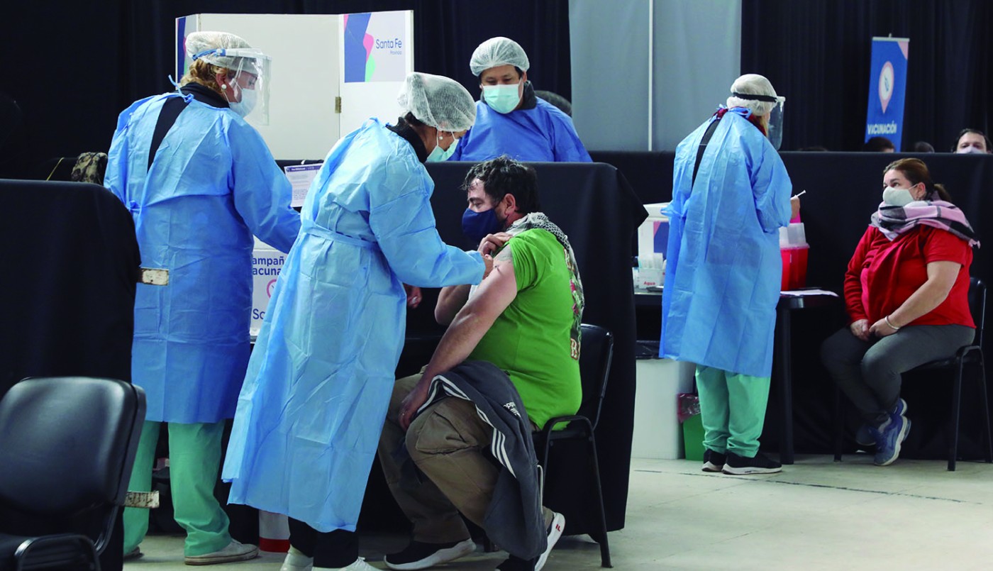 Vacunación Covid: más de 30 mil santafesinos recibieron turno para este jueves | Noticias